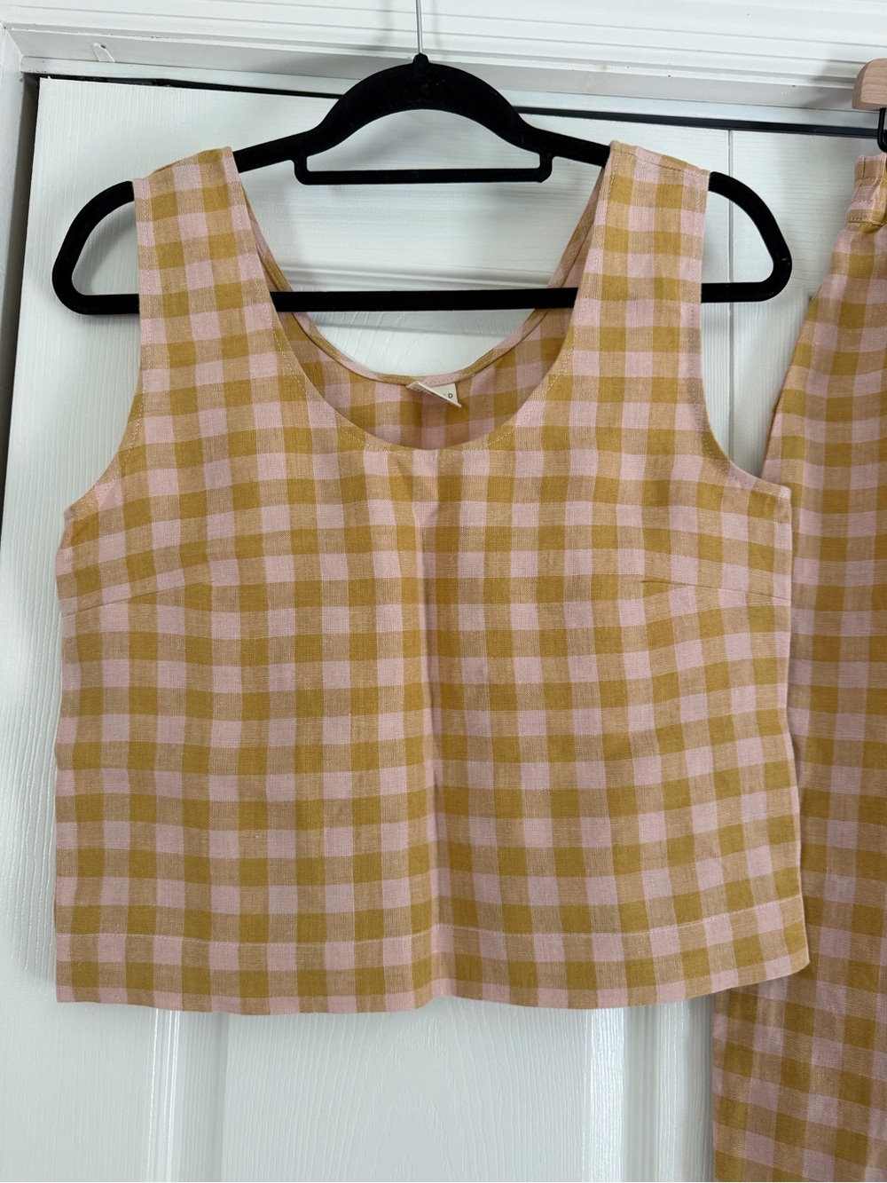 Beyond Nine Kim Linen Top - Picture 2 of 2